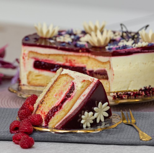 Valfresco domaća torta s malinama za 15 osoba (2 kg)