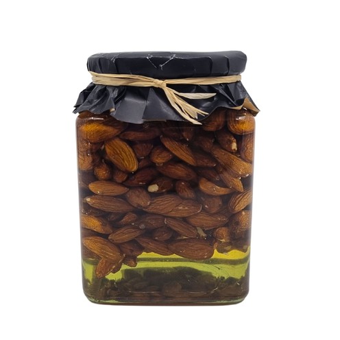 Delikatesni med s bademima 1 kg